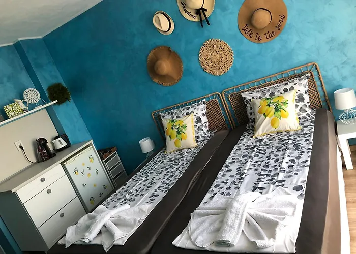 студио - морско бягство *